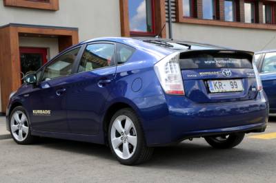 Toyota Prius (NHW30)