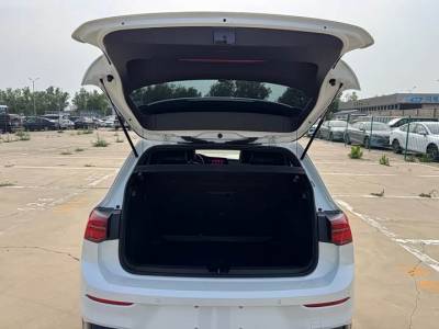 Volkswagen Golf R Line
