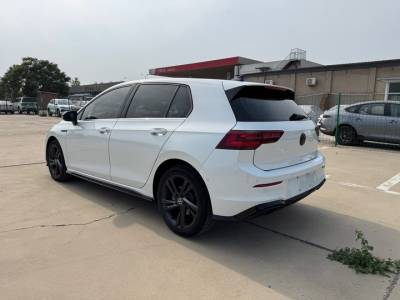 Volkswagen Golf R Line