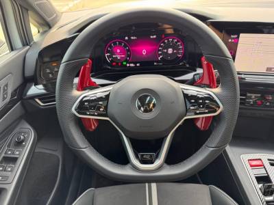Volkswagen Golf R Line
