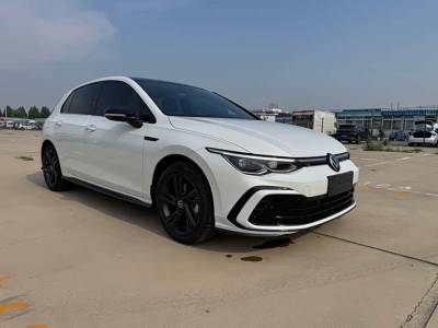 Volkswagen Golf R Line