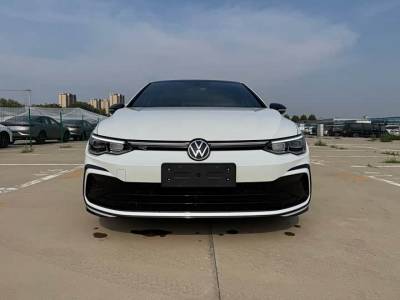 Volkswagen Golf R Line